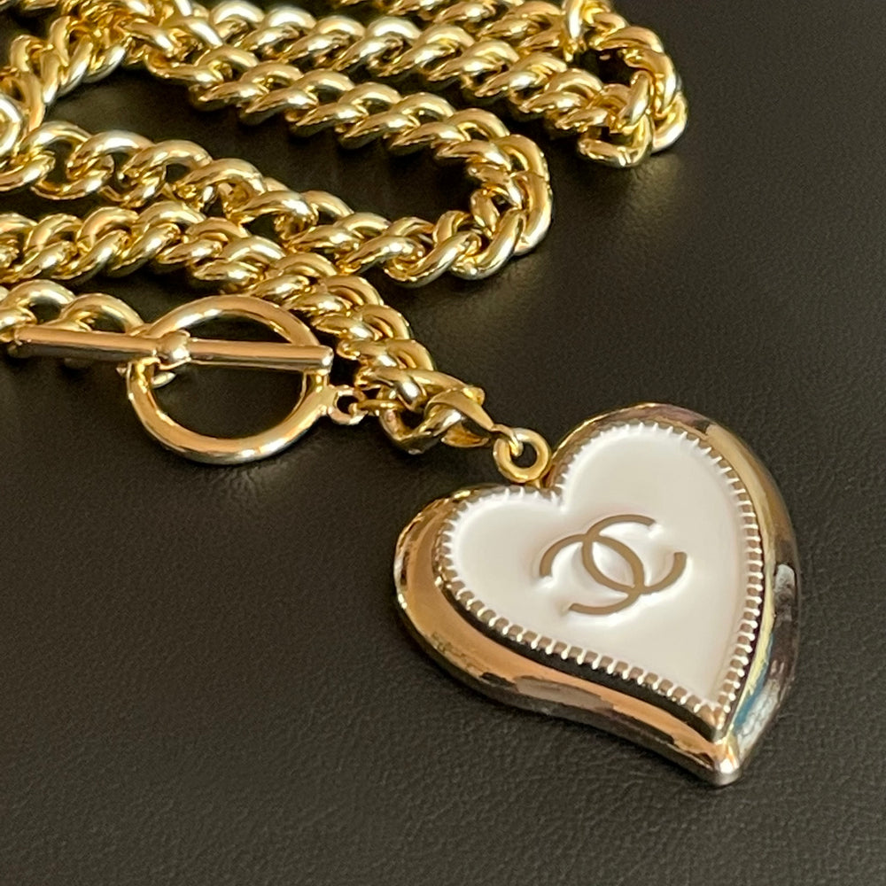 CC Pink Heart Button Necklace RC – Vintage Bond LLC